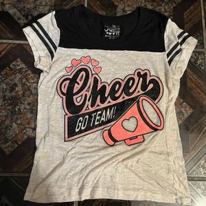 Cheer top
